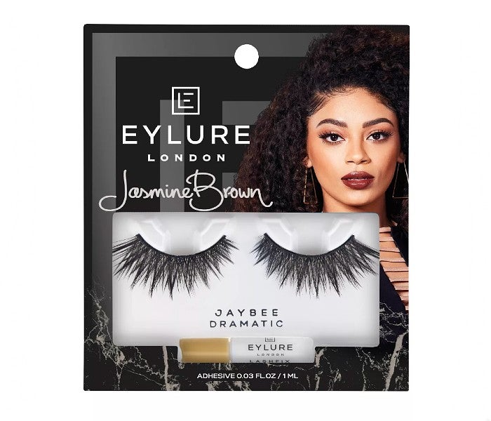 MUST WATCH: Tiffany Violet's 3-Minute Lash Tutorial Is A Novice's Dream