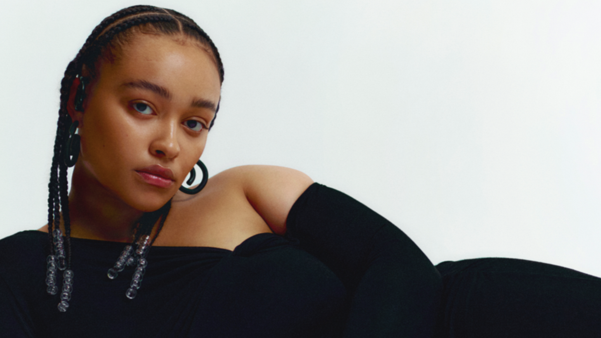 The Story Behind ByGoldiie's Eloquent Resin Flower Earrings And Their Intentional Origins